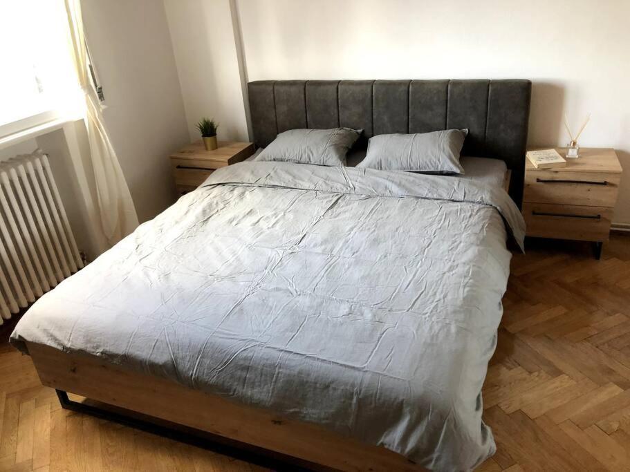 Lovely Studio Bukurešť Exteriér fotografie