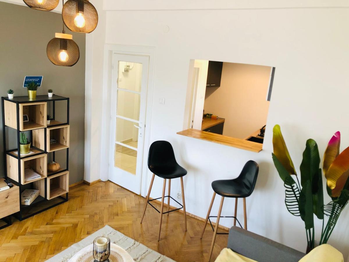 Lovely Studio Bukurešť Exteriér fotografie